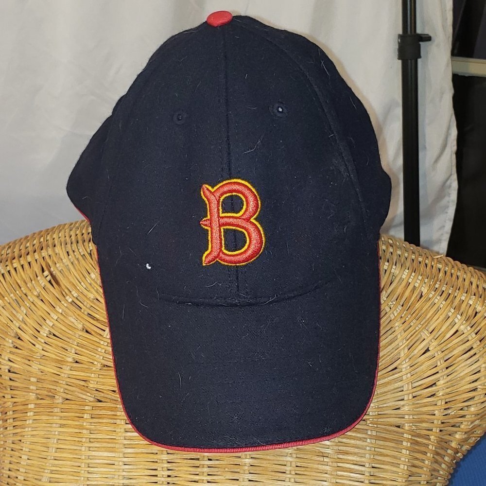 Men's UTILITY Wool blend Boston Red Sox Ball Cap w/Stacked brim - OS